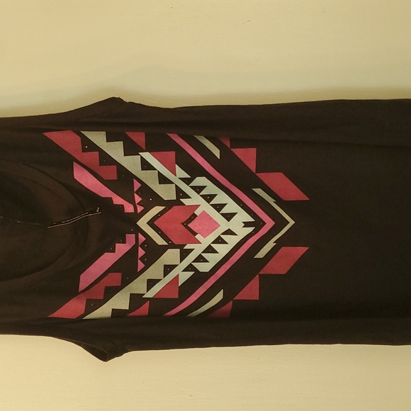 Set of 2 Express Tanks Sz. M! - Picture 5 of 6